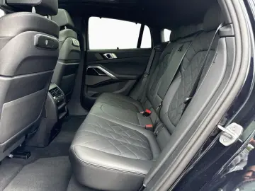 X6 xDr40d M SPORT 2Achs,SoftCl,AHK,Pano,StHz,H/K
