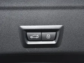 X6 xDrive30d M Sport 360° ACC Sitzlüft. Massage