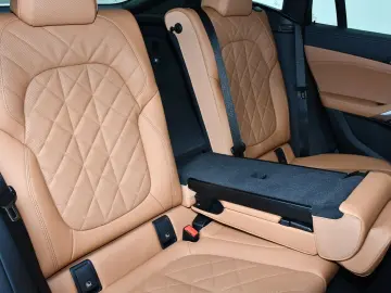 X6 xDrive30d M Sport 360° ACC Sitzlüft. Massage