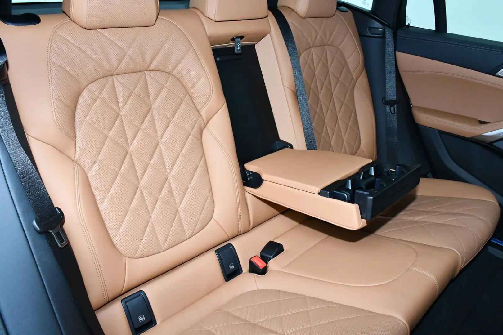 X6 xDrive30d M Sport 360° ACC Sitzlüft. Massage