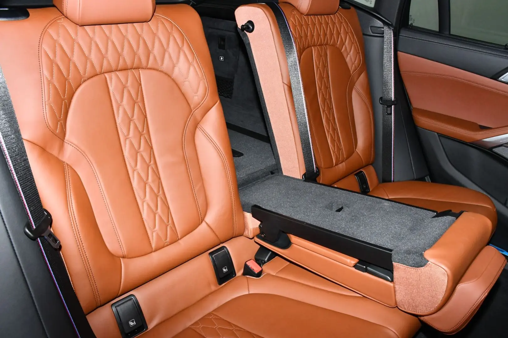X6 xDrive40d M Sport Pro Sitzlüftung ACC SkyLou