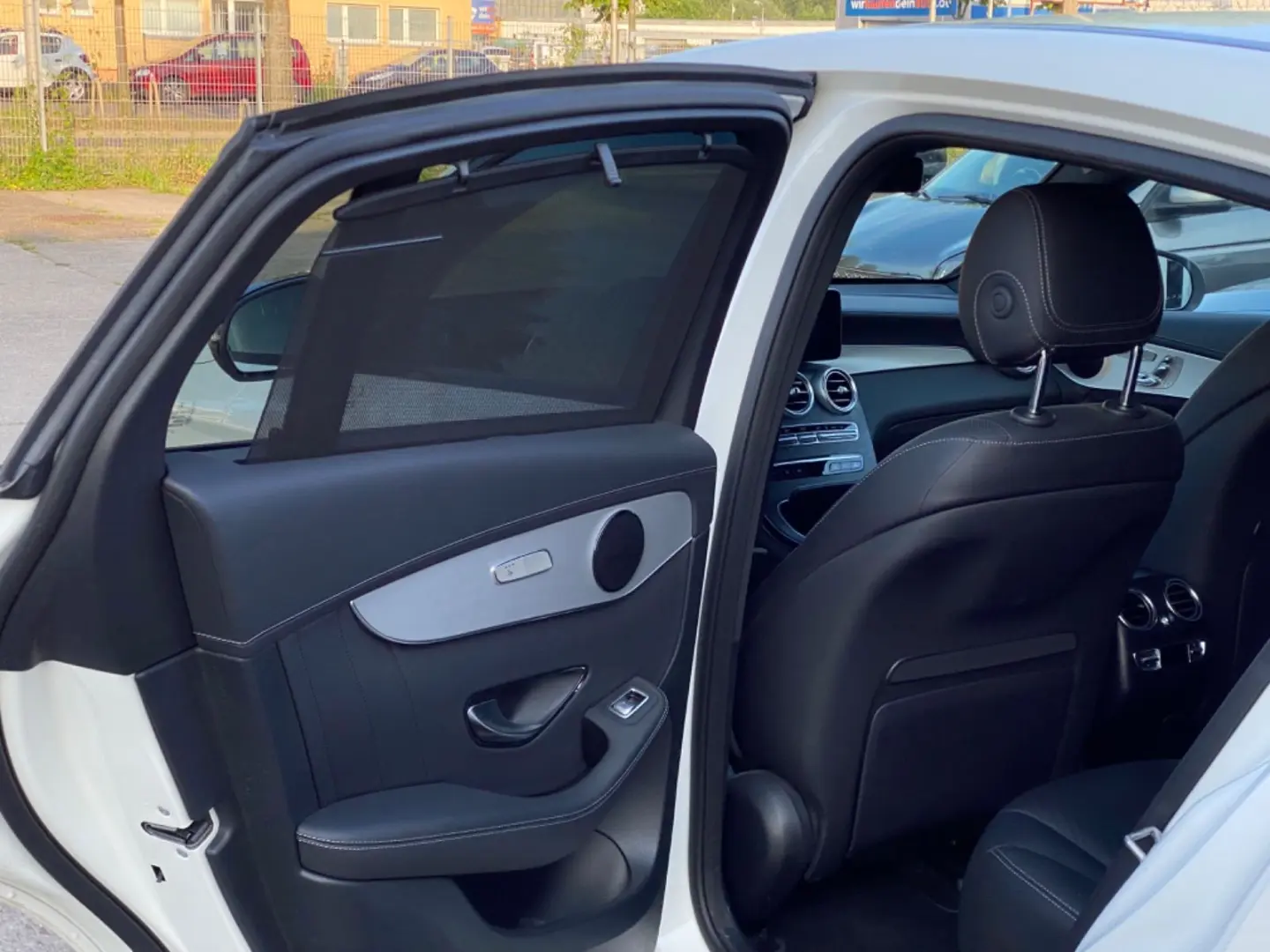 GLC300de AMG Coupe 4M_Massage_2xKlima_Memory_360