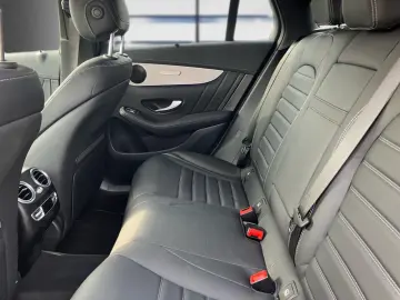 GLC 300 de 4M AMG+NIGHT+AHK+HEADUP+SITZKLIMA+360
