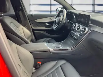 GLC 300 de 4M AMG+NIGHT+AHK+HEADUP+SITZKLIMA+360
