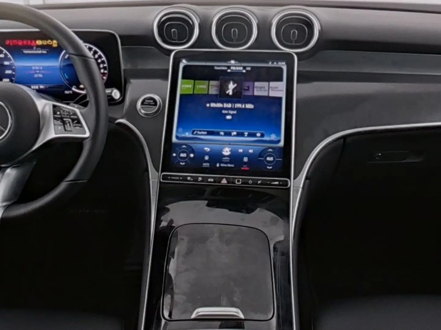 GLC 300 e 4M Coupé AVANTGARDE+PANO+AHK+DISTRONIC