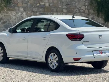 Dacia Logan 2022 1.0 Tce 90