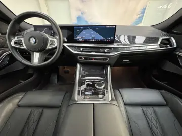 X6 xDr30d M Sport Pro Luft 22Zoll Integral AHK