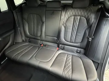 X6 xDr30d M Sport Pro Luft 22Zoll Integral AHK