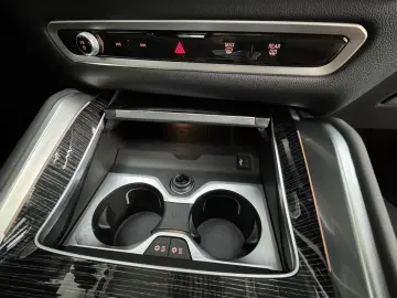 X6 xDr30d M Sport Pro Luft 22Zoll Integral AHK