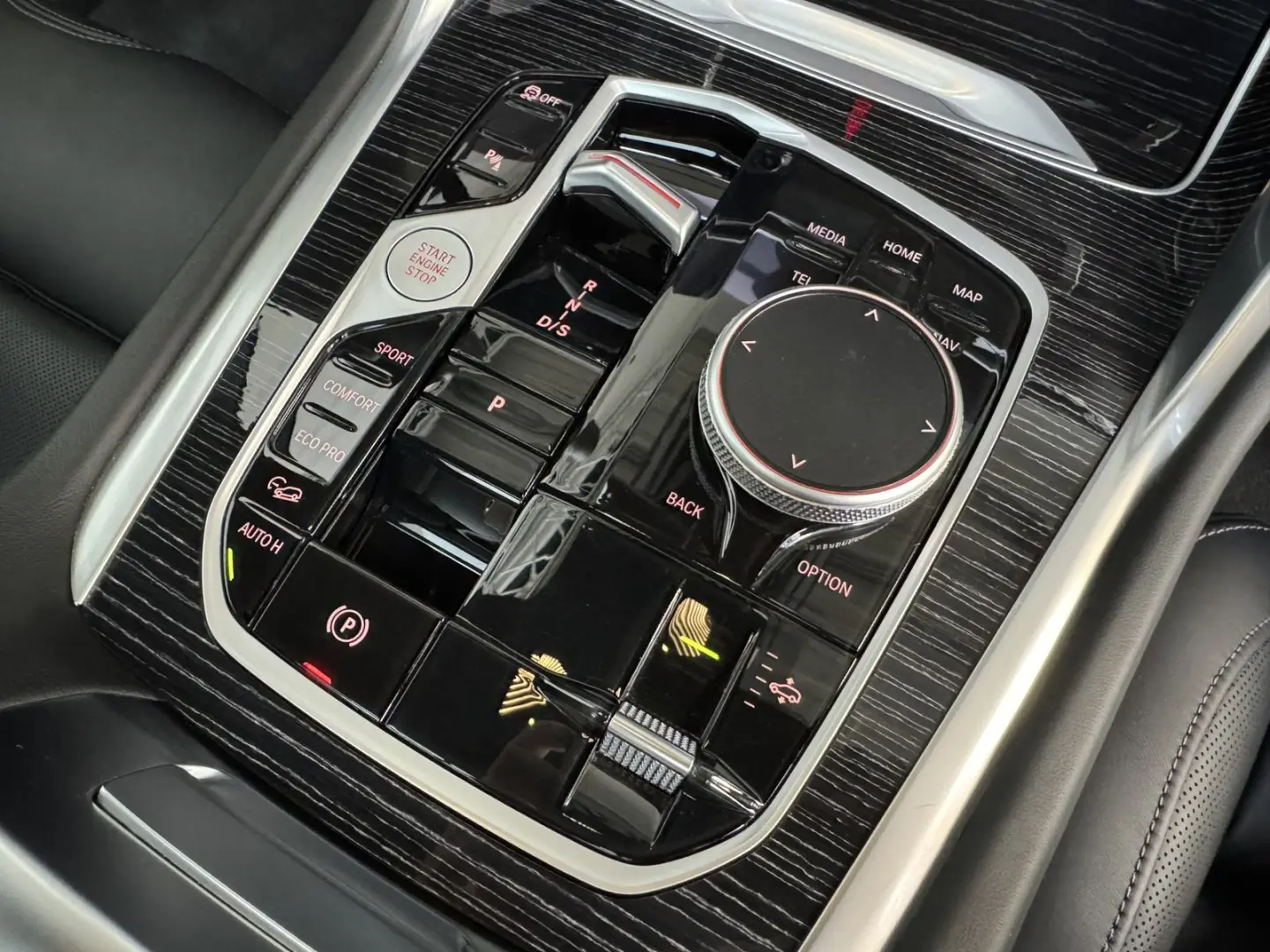 X6 xDr30d M Sport Pro Luft 22Zoll Integral AHK
