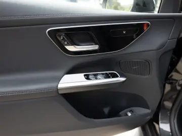 GLC 300 e 4M Coupé AMG-Sport/LED/Cam/Night/20'