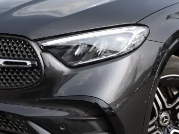 GLC 300 e 4M Coupé AMG-Sport/LED/Cam/Night/20'