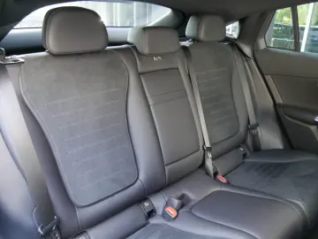 GLC 300 e 4MATIC Coupé mit EQ Hybrid Technologie