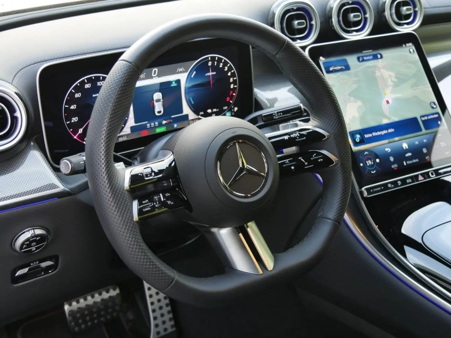 GLC 300 e 4MATIC Coupé mit EQ Hybrid Technologie