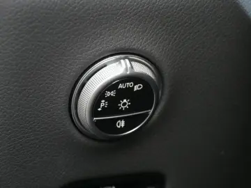 GLC 300 e 4MATIC Coupé mit EQ Hybrid Technologie