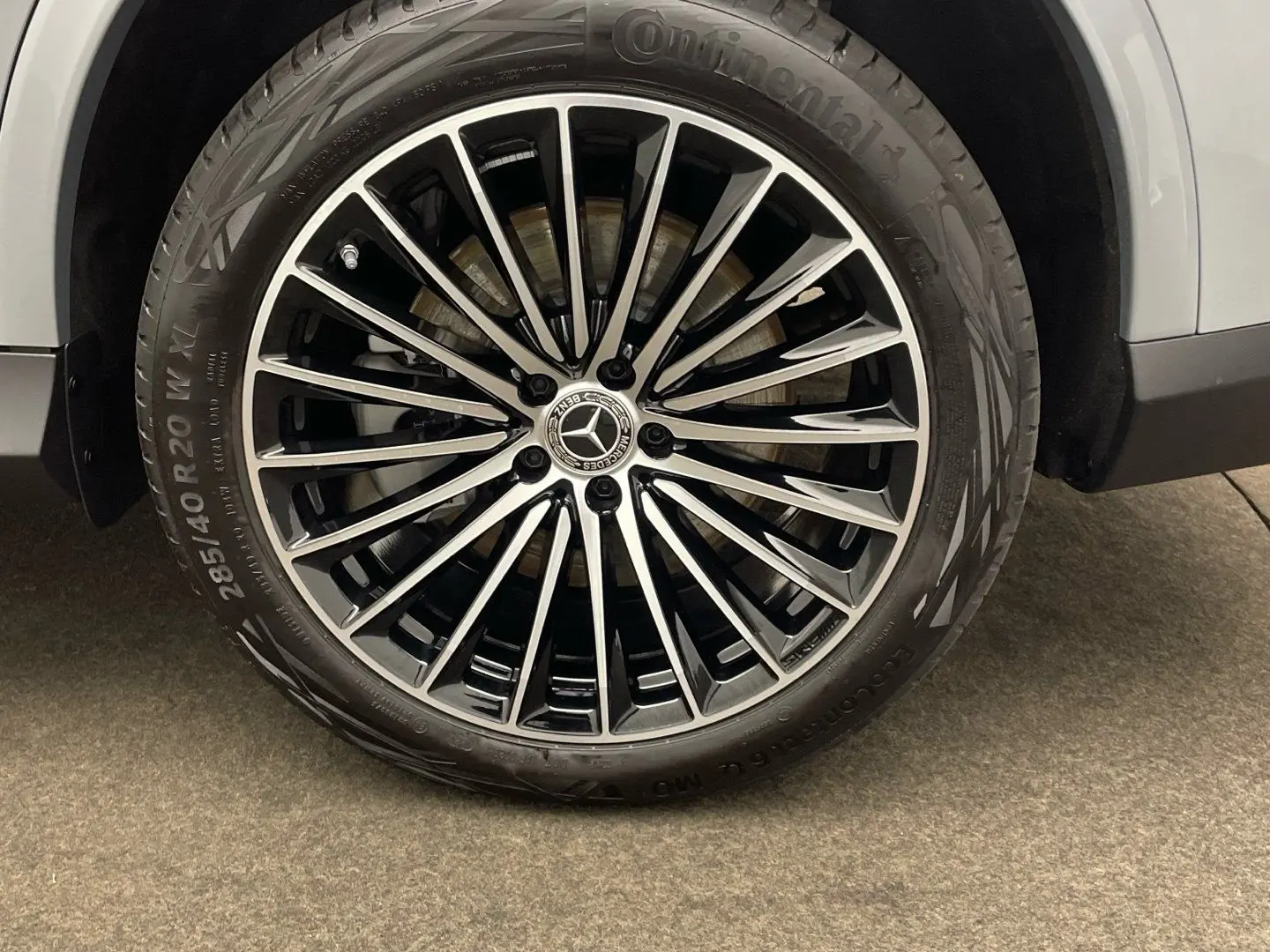 GLC 300 e 4M AMG Panorama AHK Burmester-3D 360°