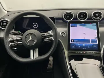 GLC 300 e 4M AMG Panorama AHK Burmester-3D 360°