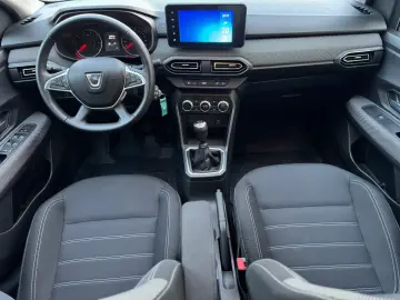 Dacia Logan 2022 1.0 Tce 90