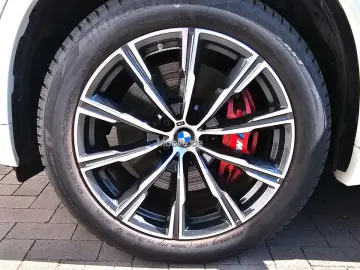 X5 xDrive30d M Sportpaket Pro*Pano*AHK*DAPro*h/k