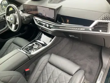 X5 xDrive30d M-SPORT LED NAVI PANO 360° H/K 20