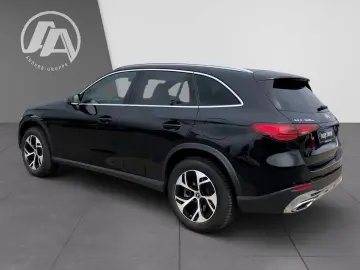 GLC 300 e 4M Avantgarde AdvPLus+HUD+Pano+Sitzkli