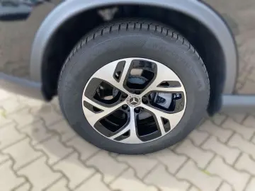 GLC 300 e 4M Avantgarde AdvPLus+HUD+Pano+Sitzkli