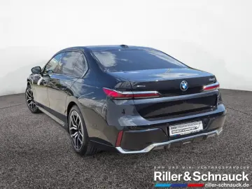 750e xDrive M-Sport PANO-SKY+CONNOISSEUR PAKET