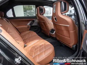 750e xDrive M-Sport PANO-SKY+CONNOISSEUR PAKET