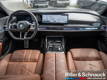 750e xDrive M-Sport PANO-SKY+CONNOISSEUR PAKET