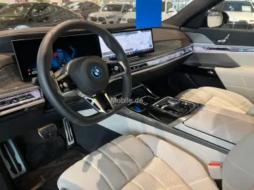 750e xDrive M Sportpaket Innovationsp. Durchlade