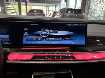 740d xDrive M Sport~PANO SKY~B&W DIAMOND~HUD~