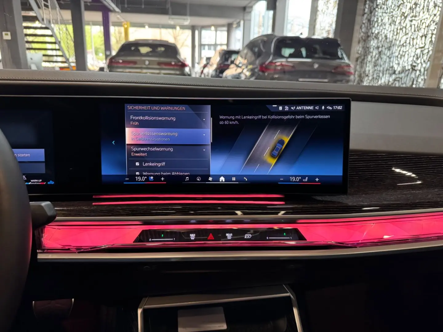 740d xDrive M Sport~PANO SKY~B&W DIAMOND~HUD~