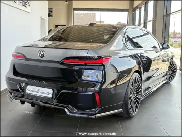 740xd M Sport TwoTone TV Massage Sky Kristal