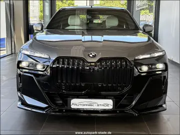 740xd M Sport TwoTone TV Massage Sky Kristal