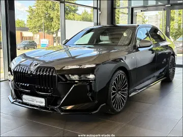 740xd M Sport TwoTone TV Massage Sky Kristal