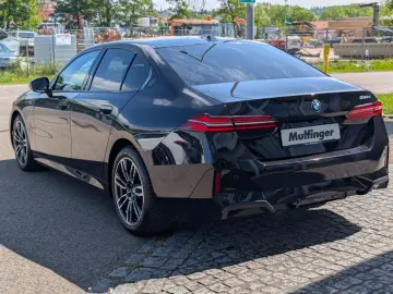 520d M Sport HUD ACC SitzBel.SuView.Pano H/K AHK