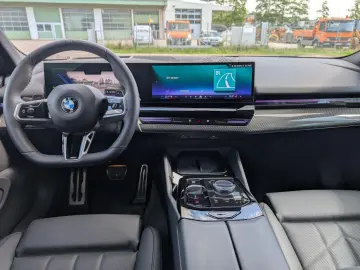 520d M Sport HUD ACC SitzBel.SuView.Pano H/K AHK