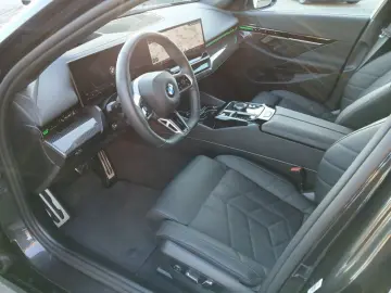 520d Limousine M Sportpaket STANDH ACC 360° PANO