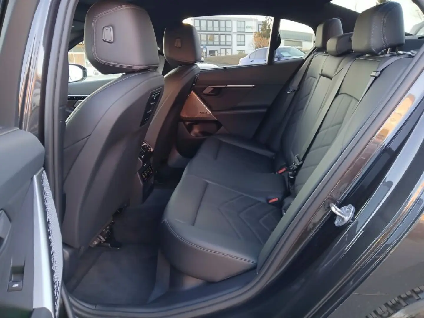 520d Limousine M Sportpaket STANDH ACC 360° PANO