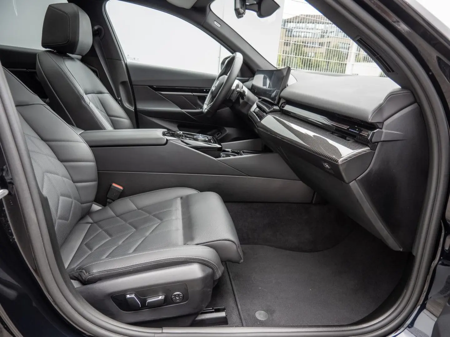 520d M-Sport PANO+ACC+HK+SITZBELÜFTUNG