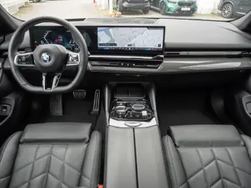 520d M-Sport PANO+ACC+HK+SITZBELÜFTUNG