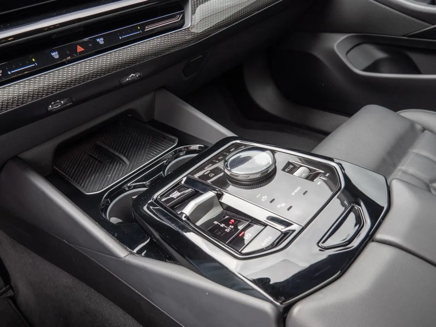 520d M-Sport PANO+ACC+HK+SITZBELÜFTUNG
