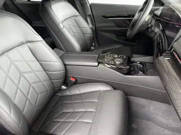 520d A M Sport Pano Sitzbelüft. StHz Da+ Pa+ HK