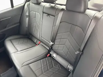 520d A M Sport Pano Sitzbelüft. StHz Da+ Pa+ HK