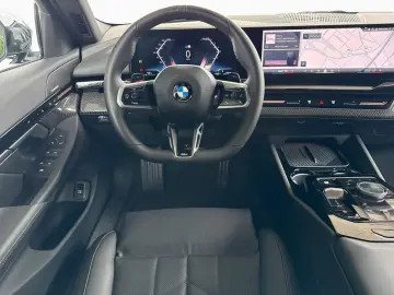 520d A M Sport Pano Sitzbelüft. StHz Da+ Pa+ HK