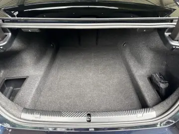 520d A M Sport Pano Sitzbelüft. StHz Da+ Pa+ HK