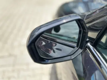 520d xDrive M Sport DA+ PA + AHK PANO h&k Ad-LED