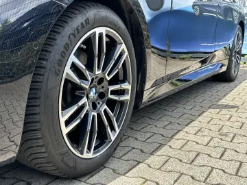 520d xDrive M Sport DA+ PA + AHK PANO h&k Ad-LED