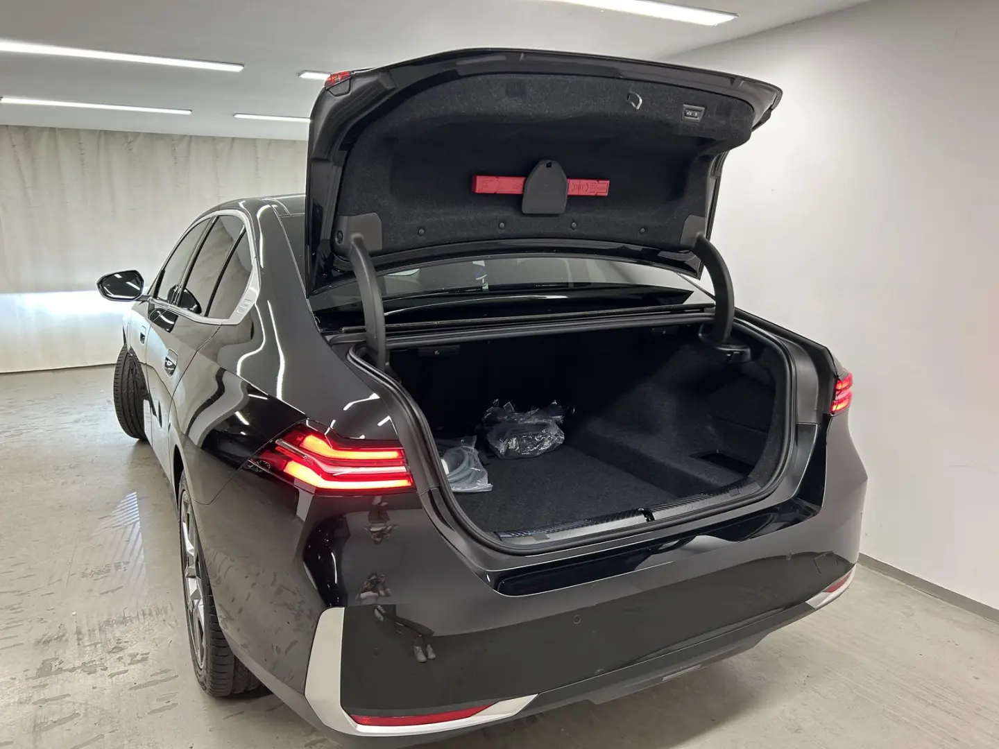 530e Limousine M Sportpaket Pro DA. Prof. PA. Pl
