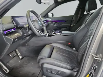 530e M Sportpaket Pro*Panorama*Sitzbelüftung*Bow